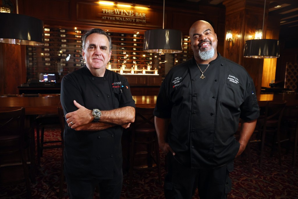 Walnut Room holiday reservations 2025