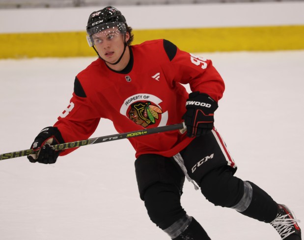 Center Connor Bedard (98) practices Thursday, Sept. 18, 2025, as the Chicago Blackhawks begin training camp at Fifth Third Arena. (Brian Cassella/Chicago Tribune)