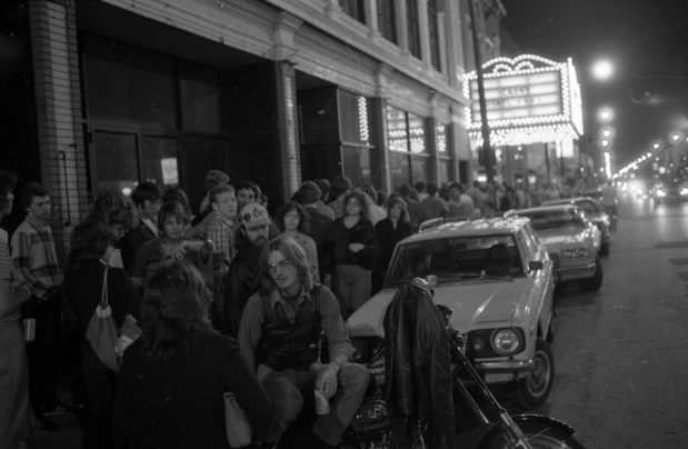 Fans of "The Rocky Horror Picture Show" line up outside the Biograph Theater, 2433 N. Lincoln Ave., Chicago, on Sept. 15, 1980, for a midnight screening of the 1975 film. (John Austad/Chicago Tribune)