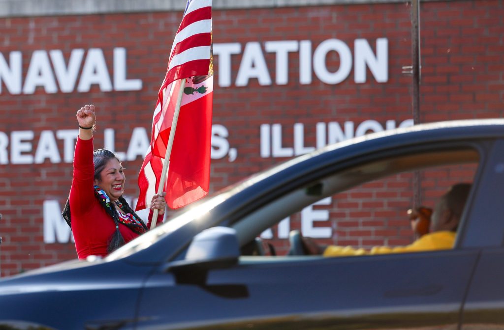 Chicago suburbs join opposition to Donald Trump's ICE blitz