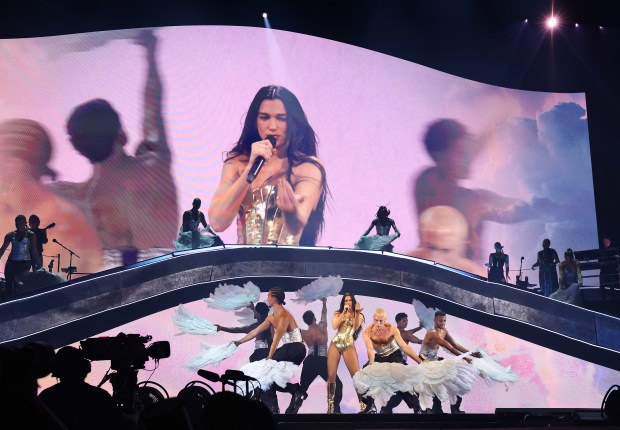 Dua Lipa performs at the United Center in Chicago on Sept. 5, 2025. (Chris Sweda/Chicago Tribune)