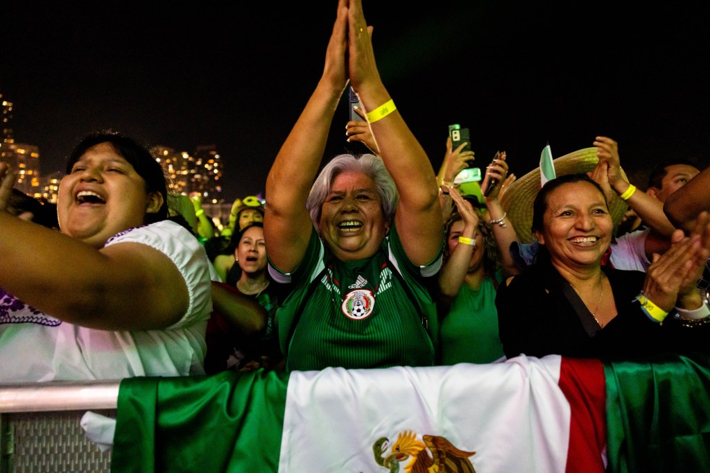 Mexican Independence Day events canceled around Chicago