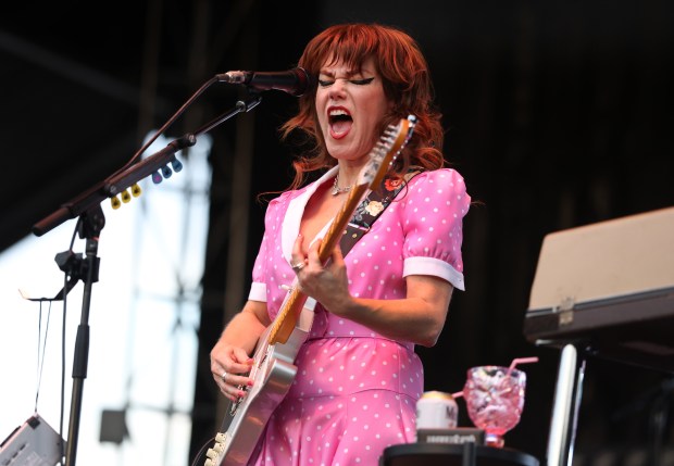Jenny Lewis leads Rilo Kiley at Riot Fest in Chicago's Douglass Park on Friday, Sept. 19, 2025. (Chris Sweda/Chicago Tribune)