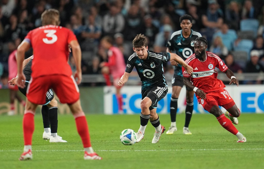 Chicago Fire blank Minnesota United 3-0 to maintain slim lead for final Eastern Conference playoff spot – Chicago Tribune