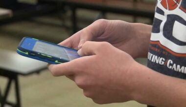 NY’s school cellphone ban now in effect, with notable changes – NBC New York