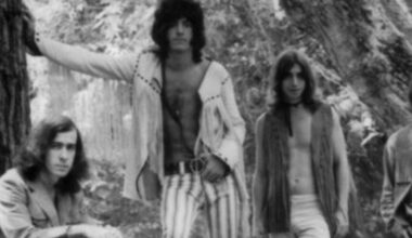 3 Bands Who Made It Big in 1972 (And Then Disappeared Without a Trace)