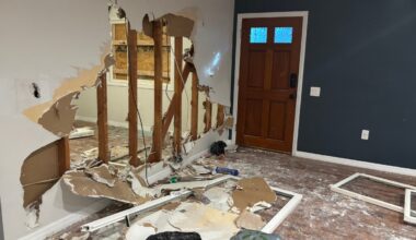 Military family’s Oak Park home vandalized – NBC 7 San Diego