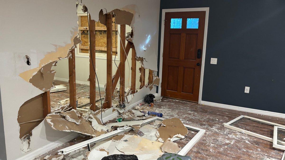 Military family’s Oak Park home vandalized – NBC 7 San Diego