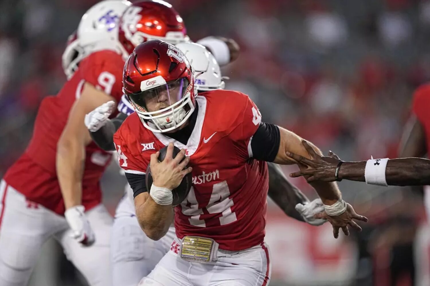 Dean Connors UH Football
