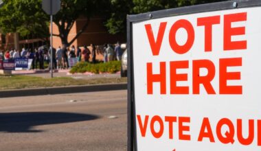 ‘Don’t lose your voice:’ How to register to vote in Dallas and Collin counties