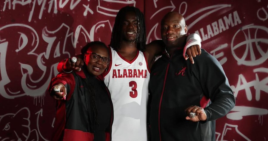 Five-star guard Caleb Holt’s relationship with Alabama ‘enhanced’ by visit