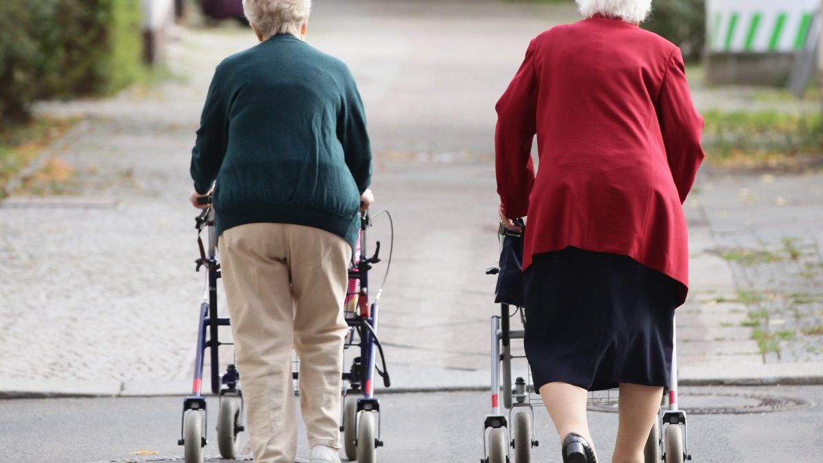 Upcoming fall prevention workshops for older adults and caregivers   – NBC 7 San Diego