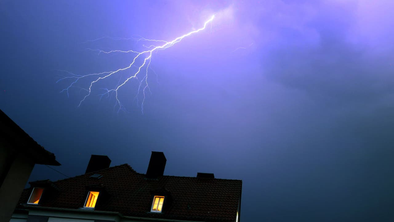 Severe thunderstorm warnings, watches issued in New York Saturday