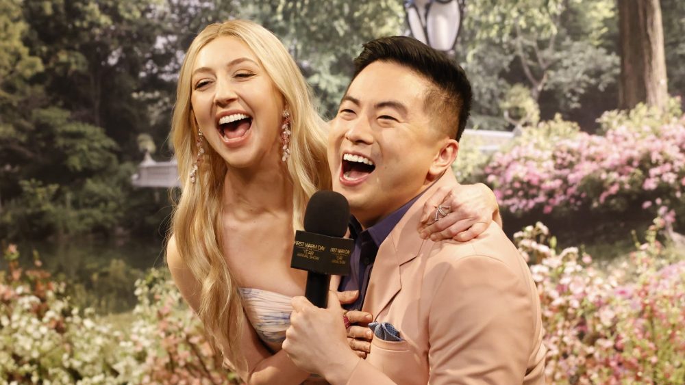 Bowen Yang Praises Heidi Gardner After SNL Exit as 'One of the Greats'