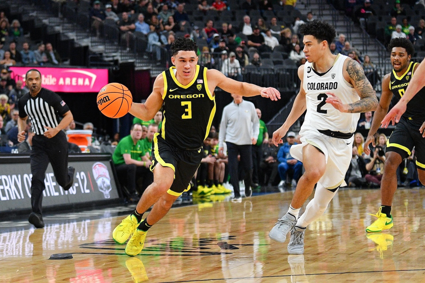 Jackson Shelstad is a key returning piece upon which the Ducks hope to build a Tournament team