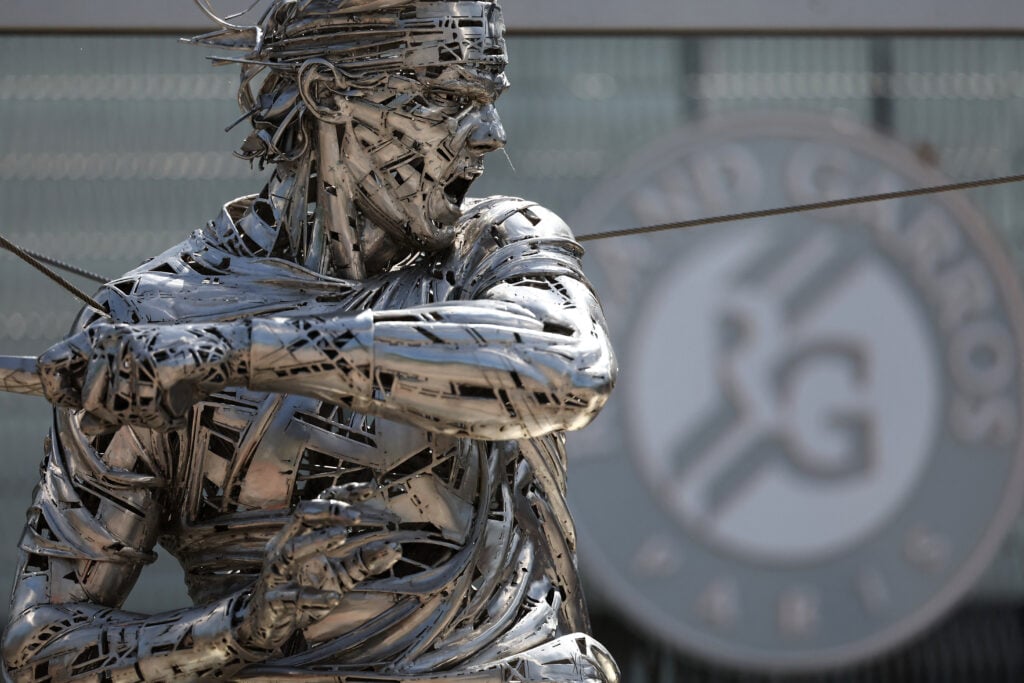 Image of the Rafael Nadal statue at the French Open in 2025