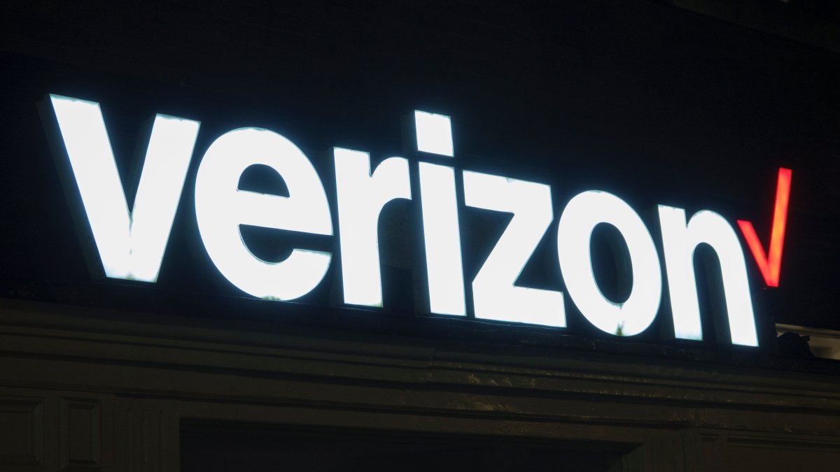 Verizon tech issue causes Phillies game to air in Spanish, – NBC10 Philadelphia
