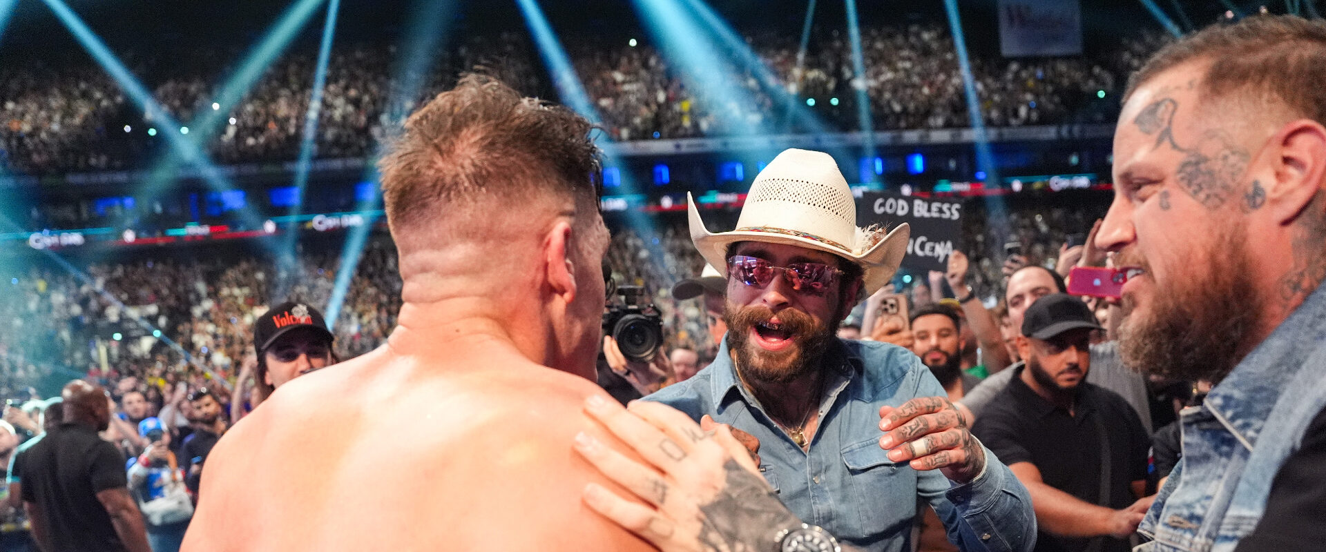 “Somebody Pinch Me Y’all”: Jelly Roll Freaks Out Meeting “The Goat” in Paris