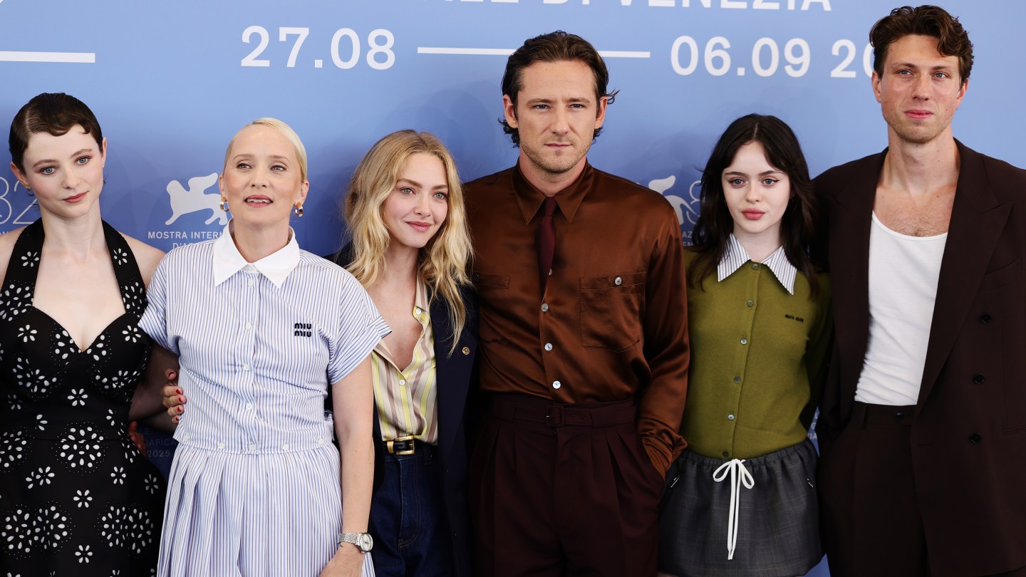 Amanda Seyfried-Starrer ‘Testament of Ann Lee’ Premieres in Venice