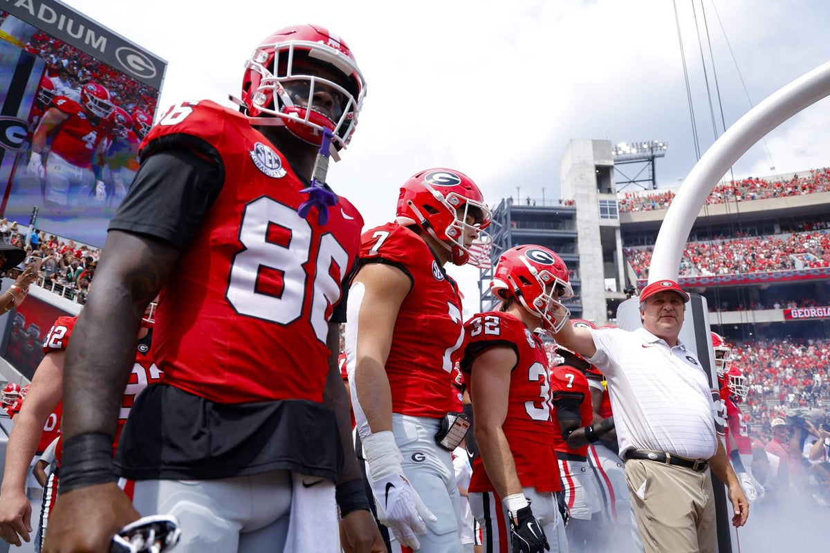 Weekend sports watch guide: MLB playoff push, WNBA semis, Alabama-Georgia, Lamar vs. Mahomes