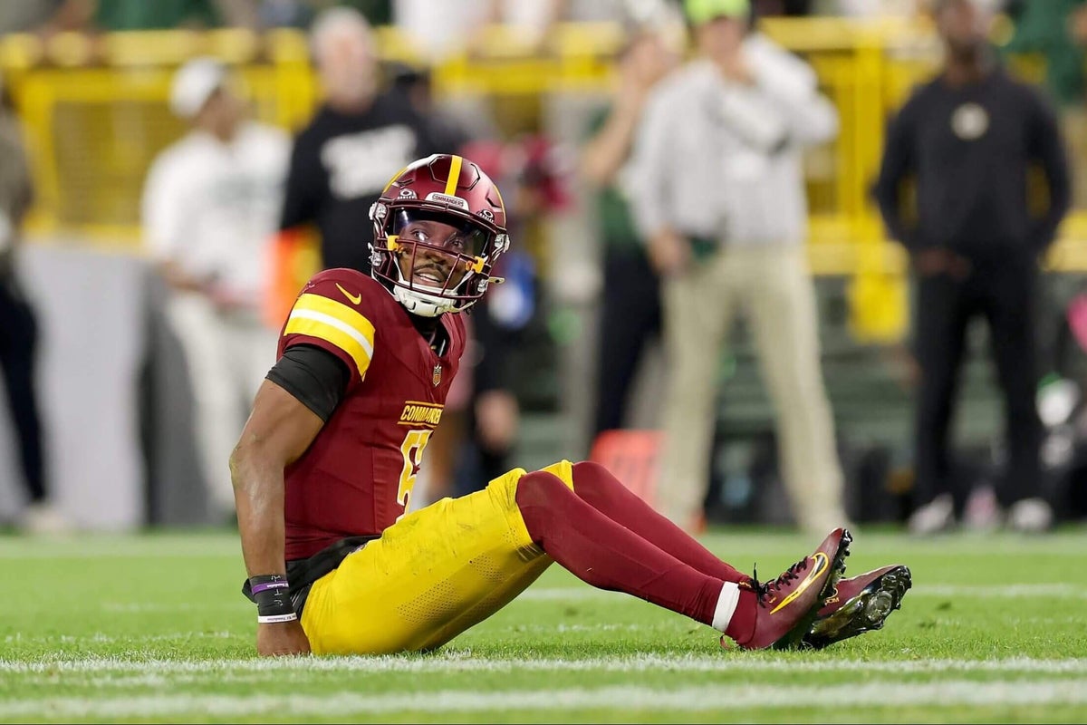 Commanders QB Jayden Daniels has knee injury, status uncertain vs. Raiders