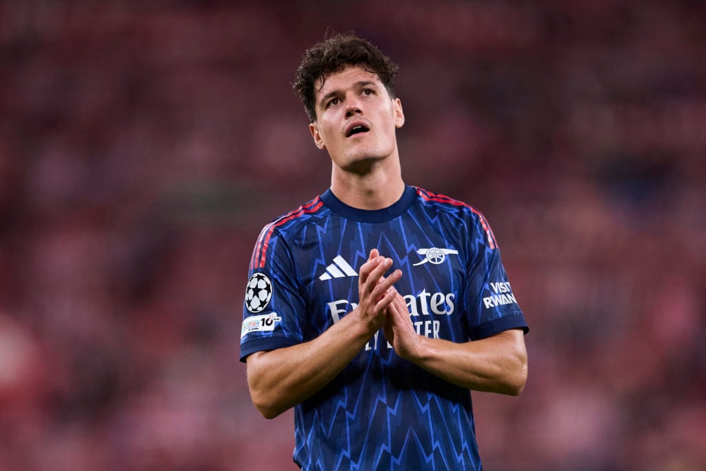 Arsenal's Christian Norgaard applauds fans against Athletic Club