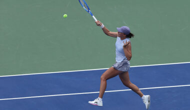 Swiatek, unfazed by quick turnaround, defeats Joint to reach Seoul final - WTA Tennis