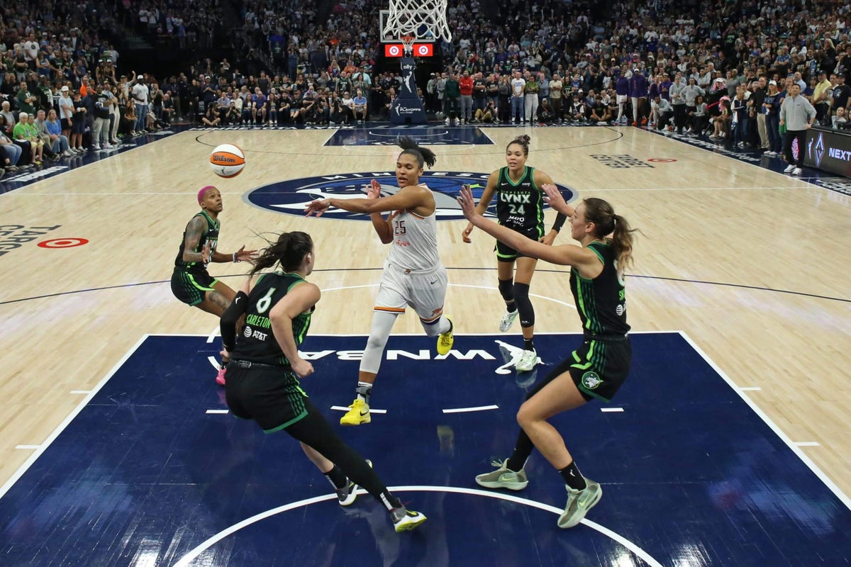Phoenix Mercury secures OT win against Minnesota Lynx to even WNBA semifinals