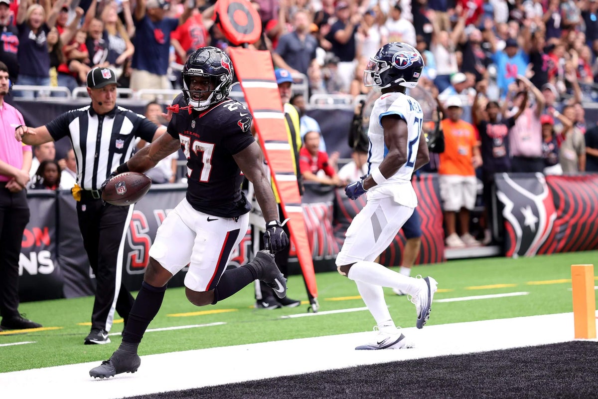 Texans-Titans: Woody Marks’ breakout game powers Houston to first win of season