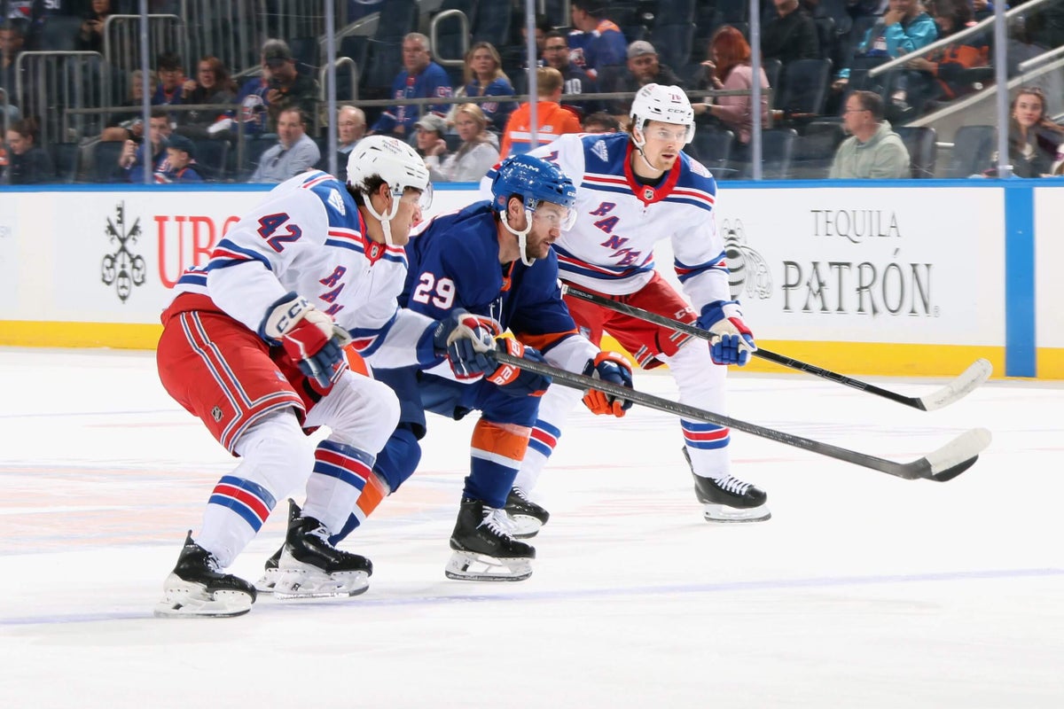 Rangers preseason stock up, stock down report: Surging Noah Laba continues to impress