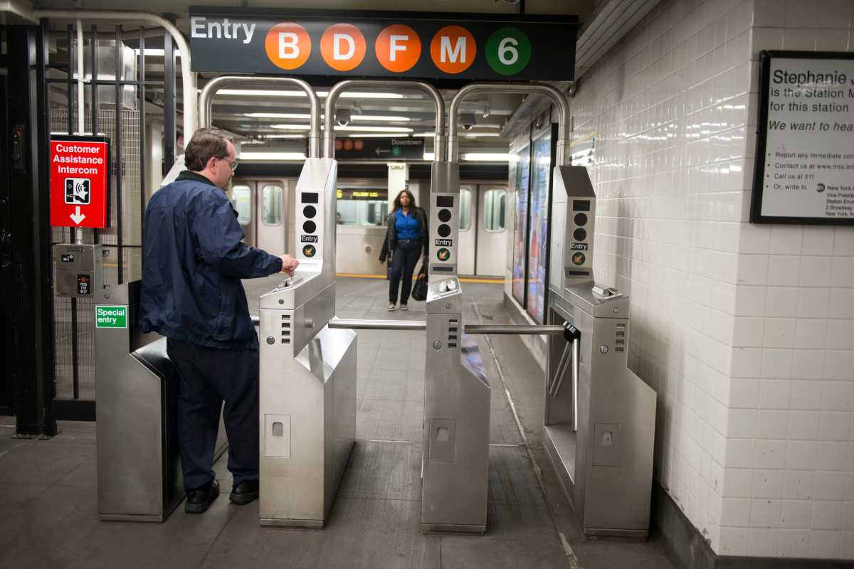 MTA swaps F and M lines; service changes to affect commuter travel