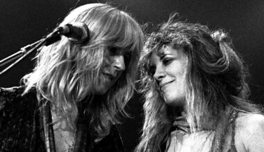On This Day in 1990, Christine McVie and Stevie Nicks Broke up With Fleetwood Mac