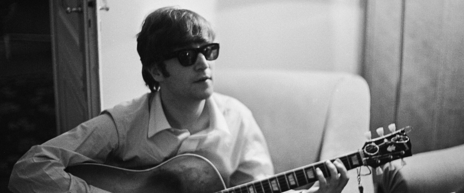 Remember When: John Lennon Carried Around a 1965 Discomatic on Tour With 45s of 40 of His Favorite Songs