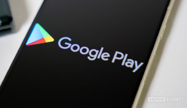 Google Play Store logo on smartphone stock photo (2)