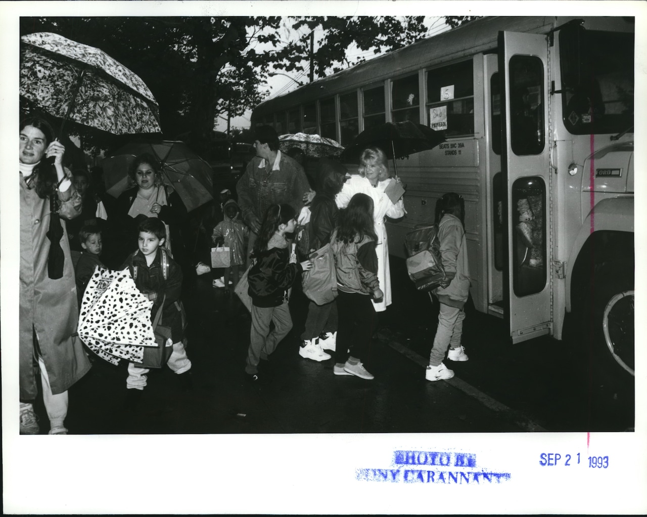 Vintage photos of buses on Staten Island