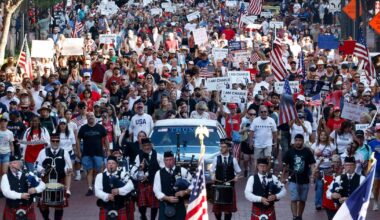 See thousands rally in Fort Worth in honor of Charlie Kirk