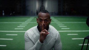 Marlon Wayans in Him