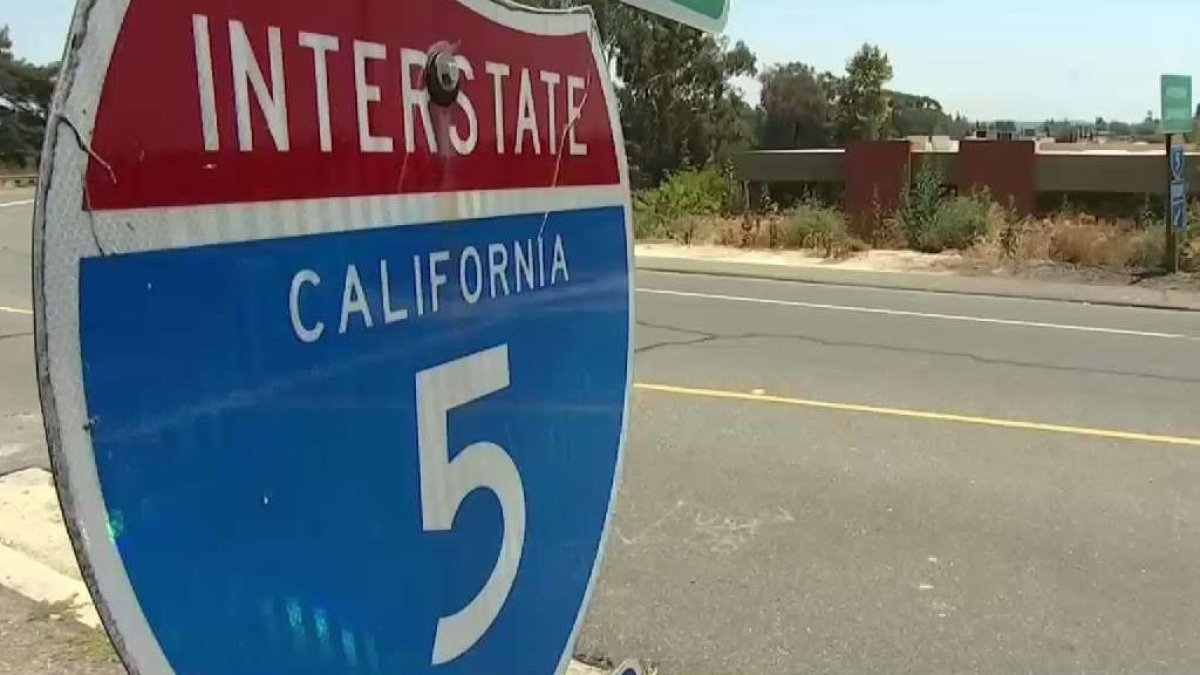 Stretch of I-5 opens ahead of schedule – NBC 7 San Diego