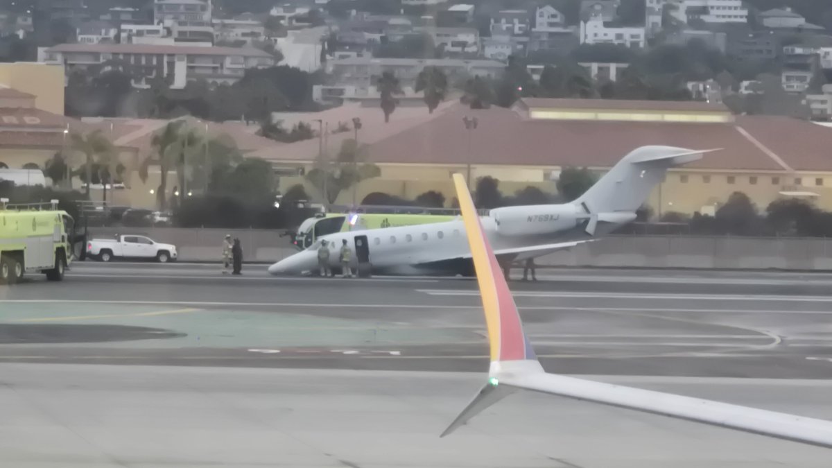 Small plane with landing gear issues prompts ground stop at San Diego International Airport – NBC 7 San Diego