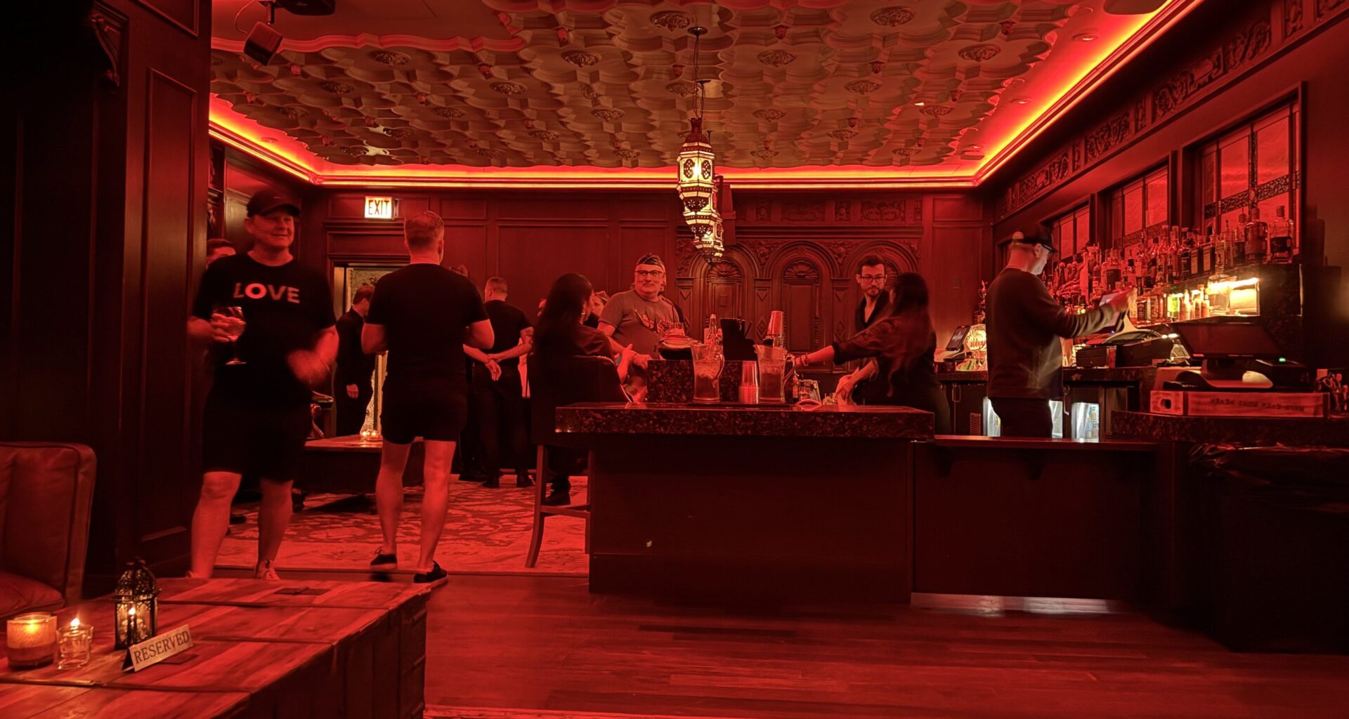 Chicagoans mull possibility of two ‘Eagle’ bars