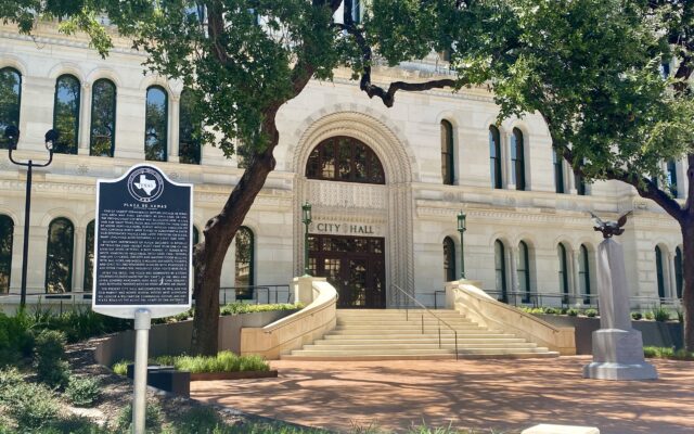 San Antonio Assistant City Manager Lori Houston announces resignation