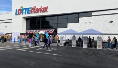 Lotte Plaza Market opens in Regency, expanding options for Asian grocery shopping in Jacksonville