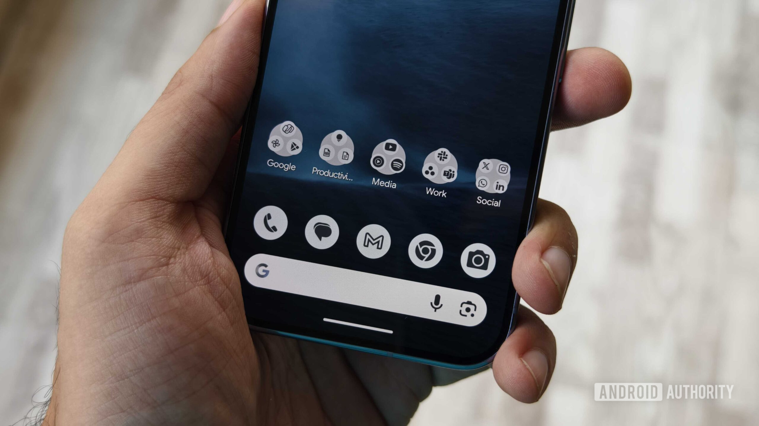 Omnipresent Search bar at the bottom of Pixel homescreen.
