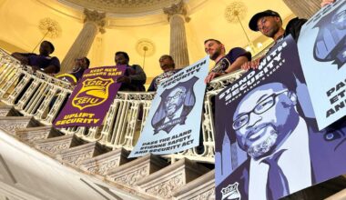 ‘Protect the protectors’: Hundreds rally as security guard legislation introduced