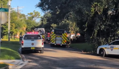 4 people, including 2 children, transported to hospital after house fire in Grand Park neighborhood: JFRD