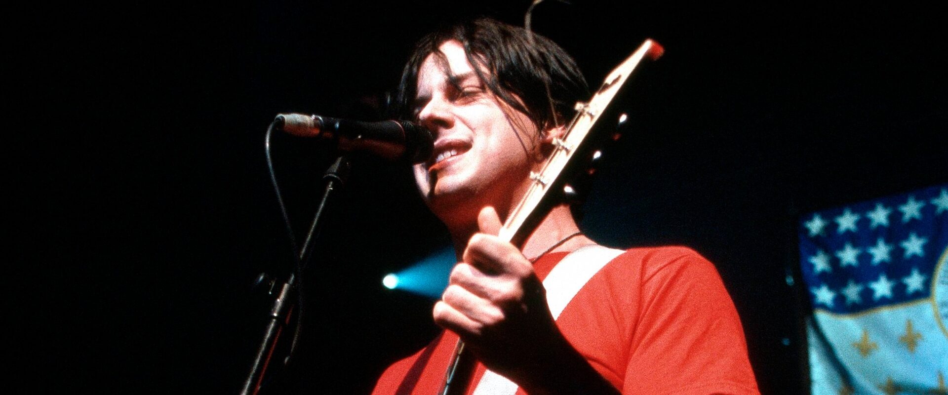 3 Garage Rock Bands That Helped Revive American Rock Music in the 2000s