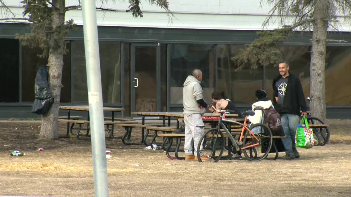 Click to play video: 'Manitoba premier says proposed supervised consumption site will be changed'