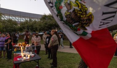 Somber group gathers in Dallas to show support for ICE facility shooting victims