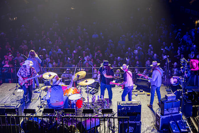 Houston Livestock Show and Rodeo 2026 entertainer lineup to drop Jan. 8