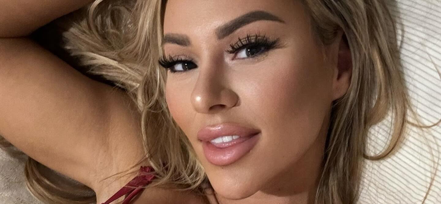 Kindly Myers In Fishnet Bikini 'Won The Genetic Lottery'